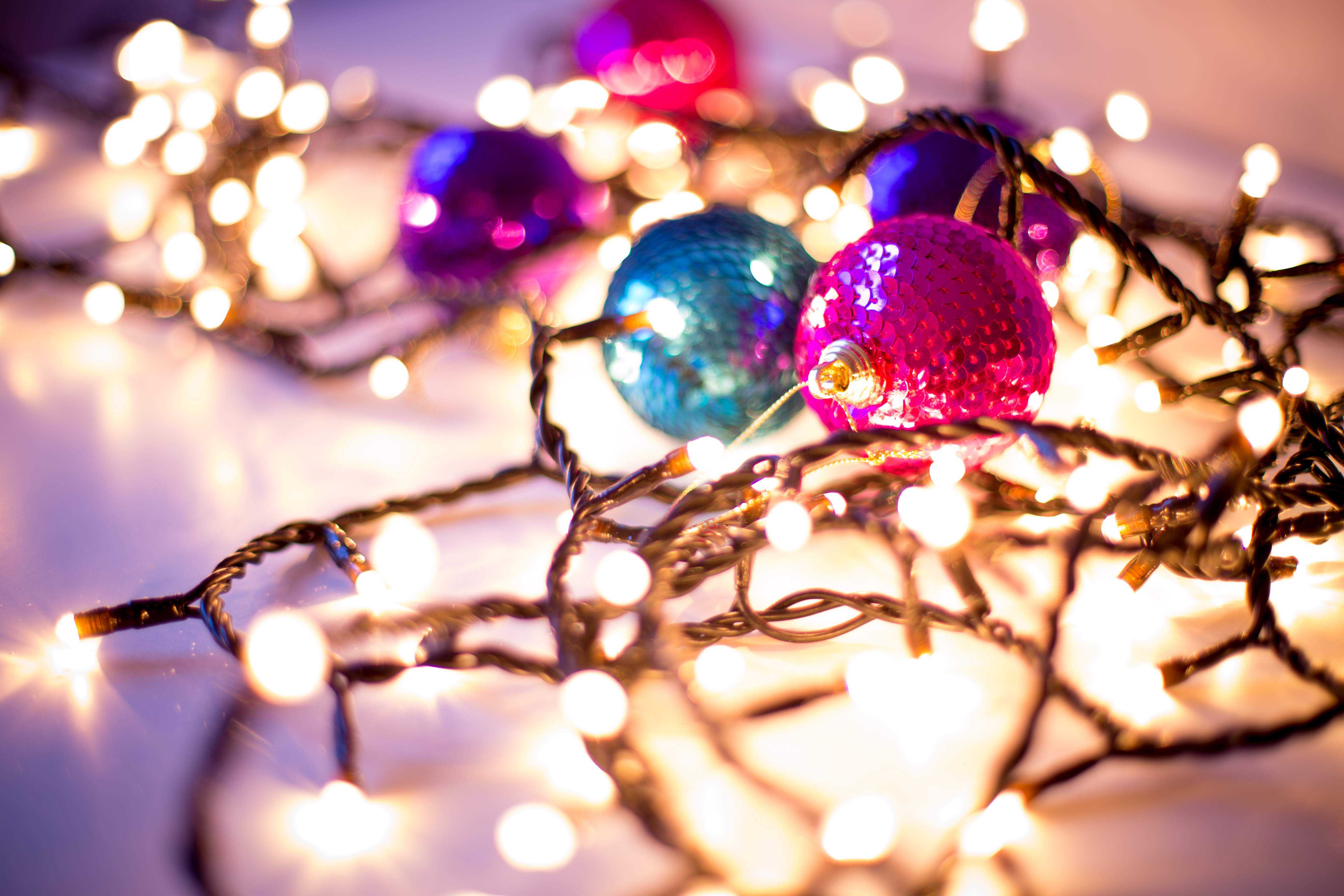 macbook navidad fondo de pantalla,decoración navideña,decoración navideña,púrpura,ligero,luces de navidad