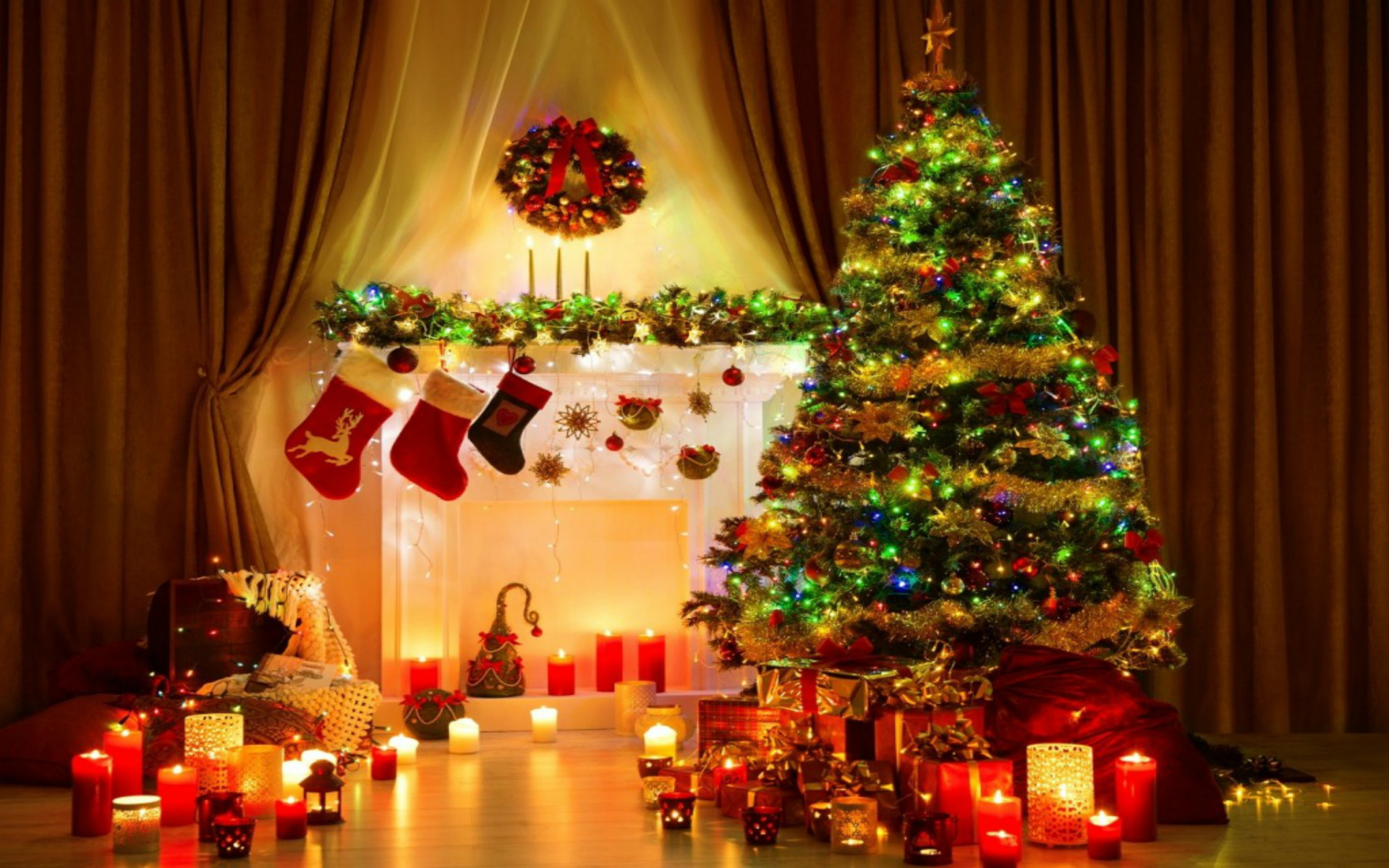 christmas tree desktop wallpaper,christmas decoration,christmas tree,christmas,decoration,christmas ornament