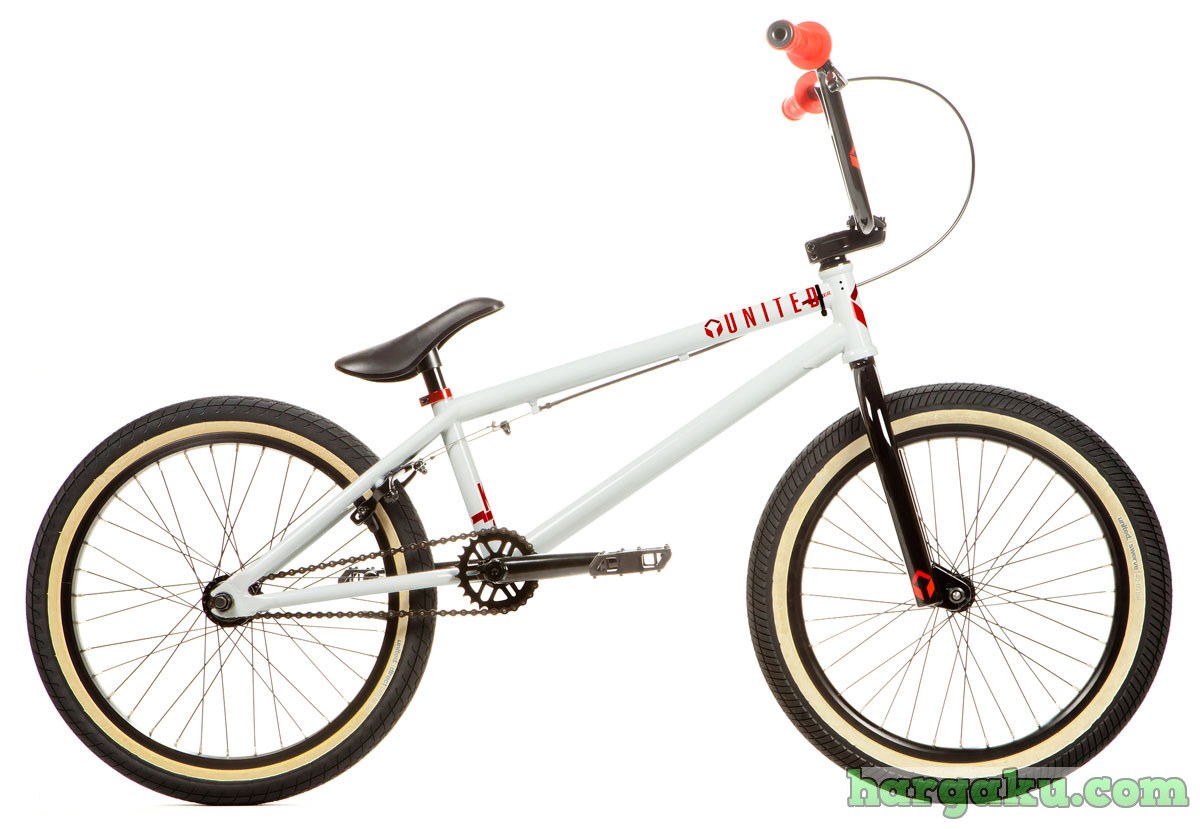 fondos de pantalla sepeda bmx,vehículo terrestre,bicicleta,rueda de bicicleta,vehículo,neumático de bicicleta