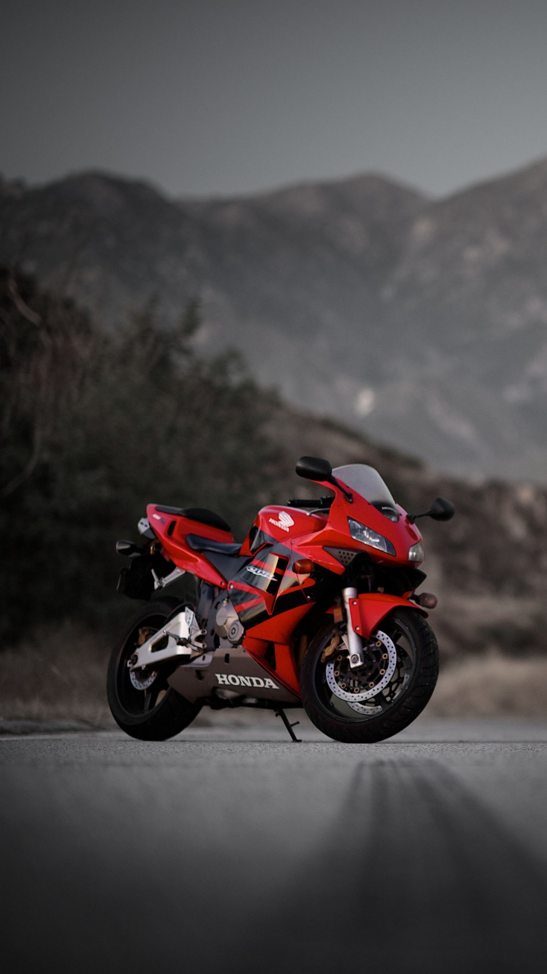 bike wallpaper for iphone,land vehicle,vehicle,motorcycle,red,car