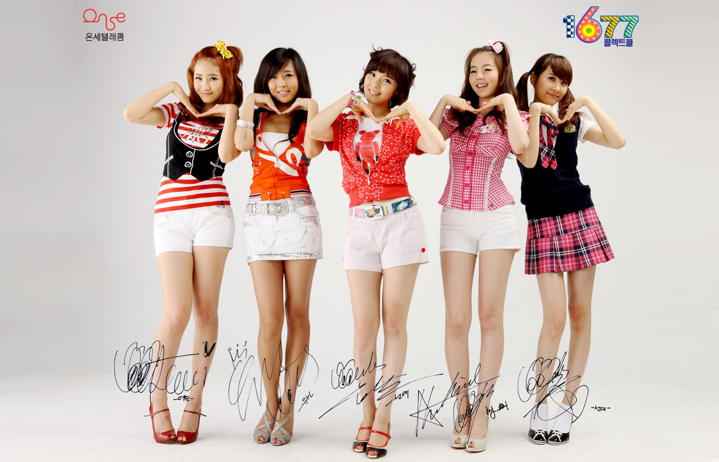 girls group wallpaper,fashion,japanese idol,fun,fashion model,leg