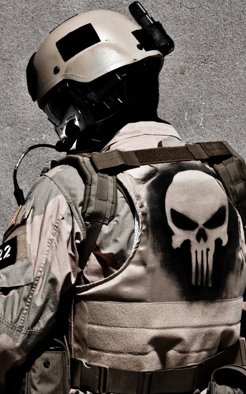 military wallpaper for android,helmet,personal protective equipment,headgear,sports gear,fictional character