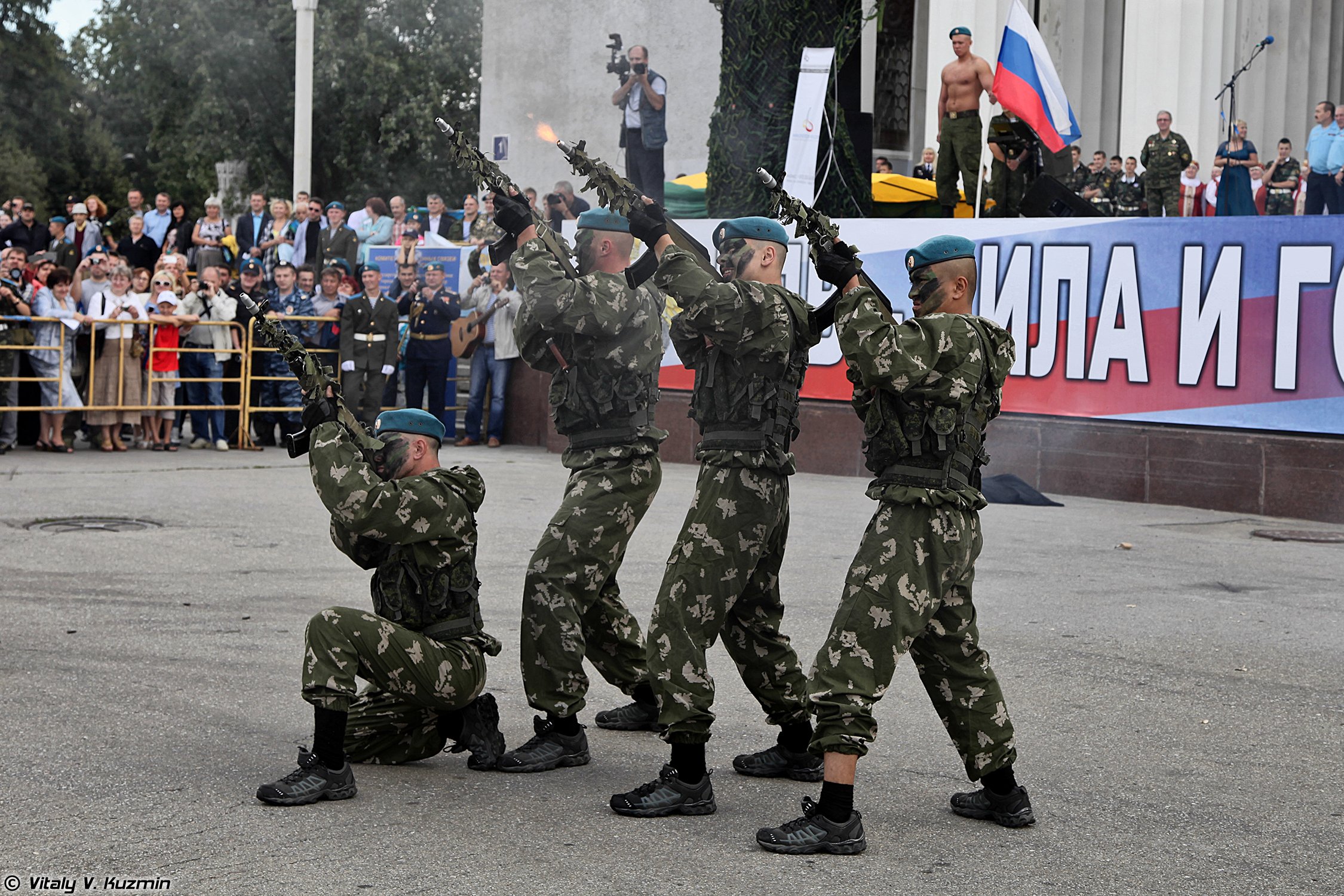 fondo de pantalla del ejército ruso,ejército,soldado,militar,uniforme militar,tropa