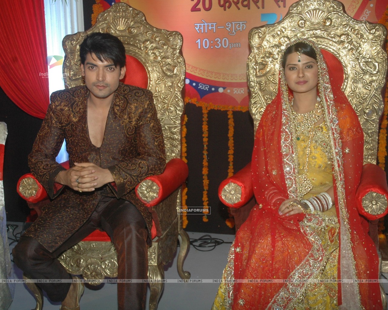 zee tv serial wallpaper download,sari,temple,ceremony,event,pattern