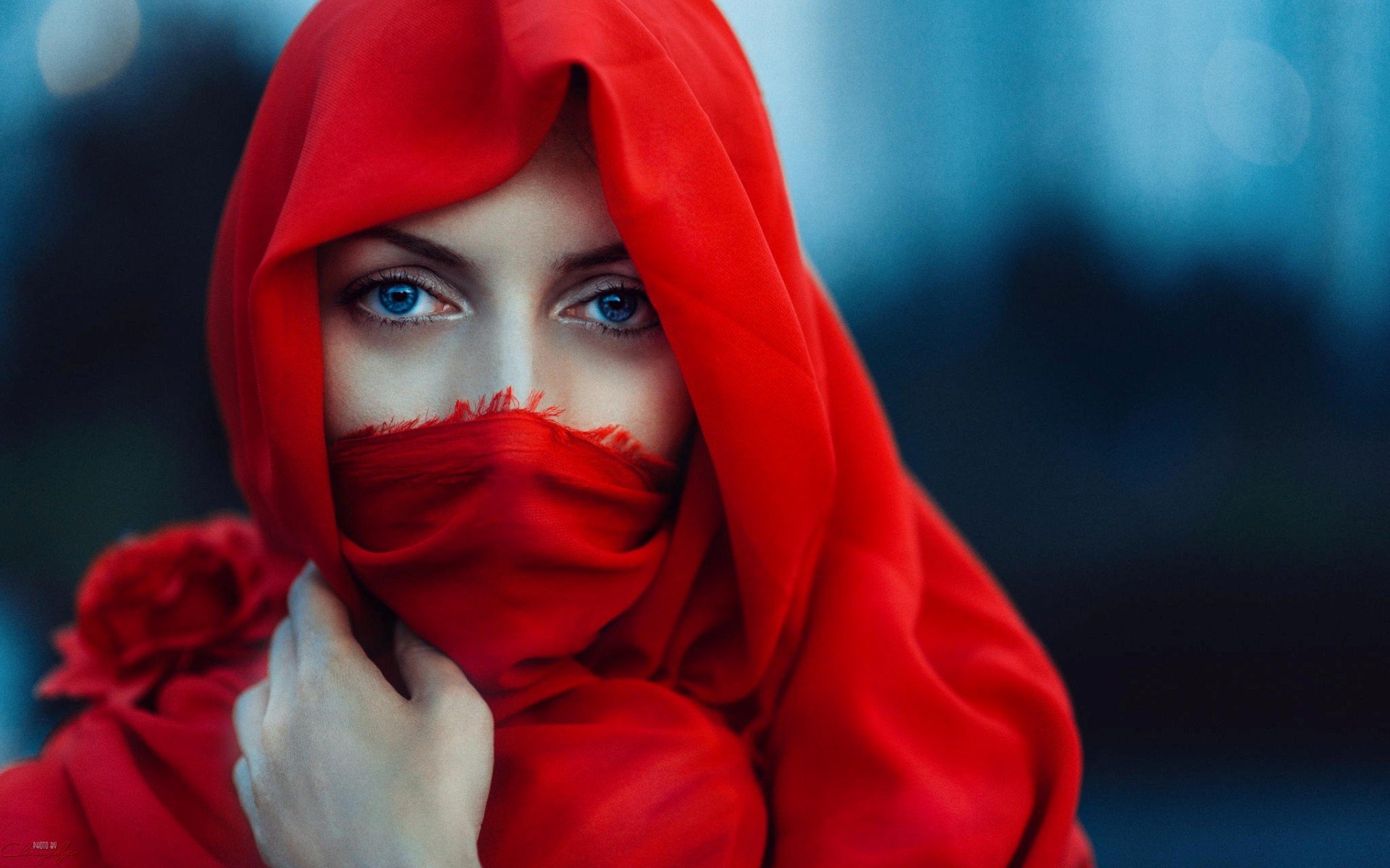 wallpaper scarf,red,face,blue,lip,head