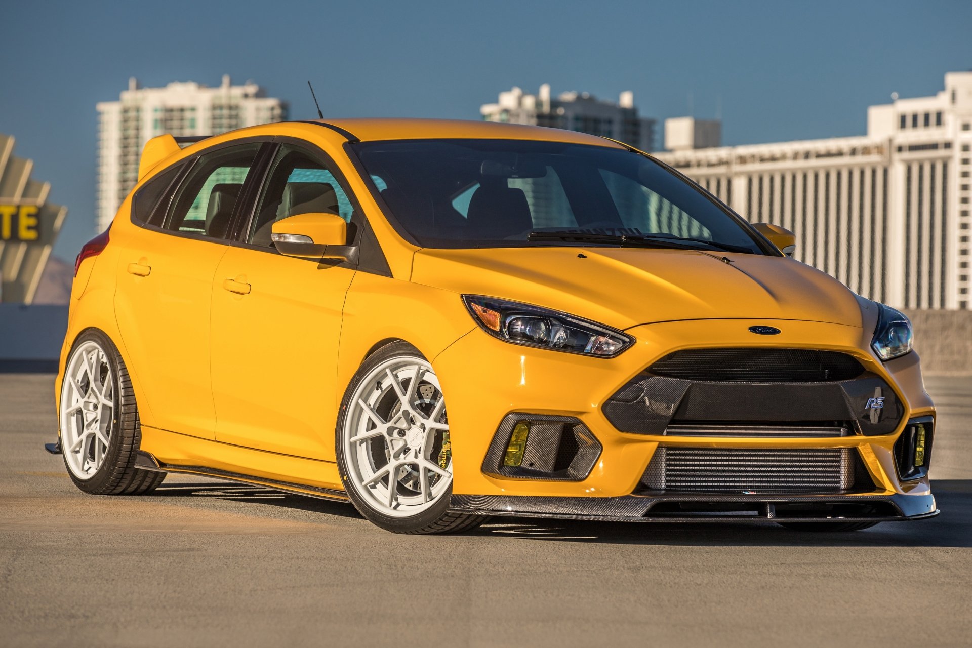 ford focus rs wallpaper,land vehicle,vehicle,car,motor vehicle,automotive design