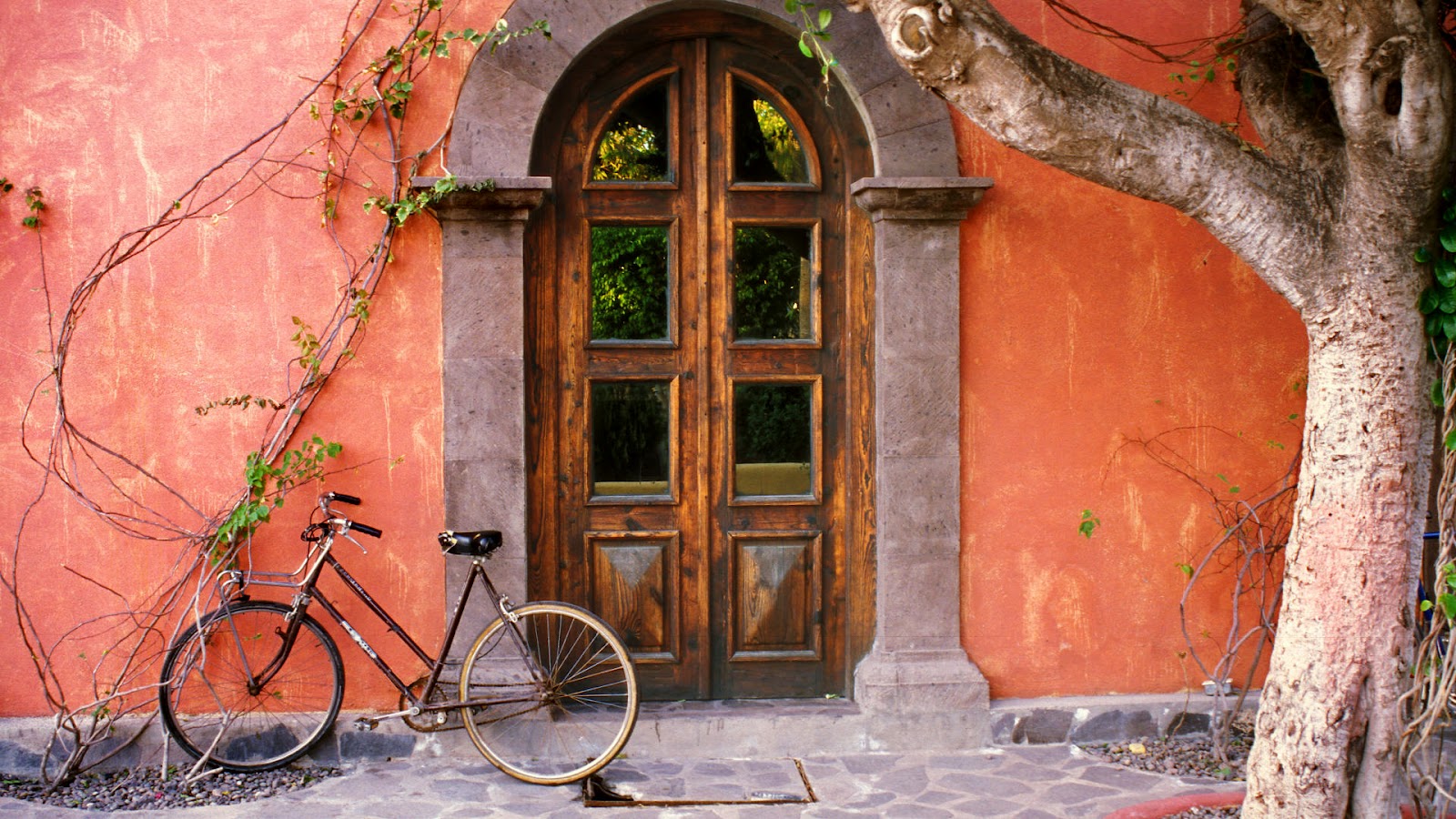 wallpaper retro vintage,wall,bicycle wheel,red,bicycle,brick