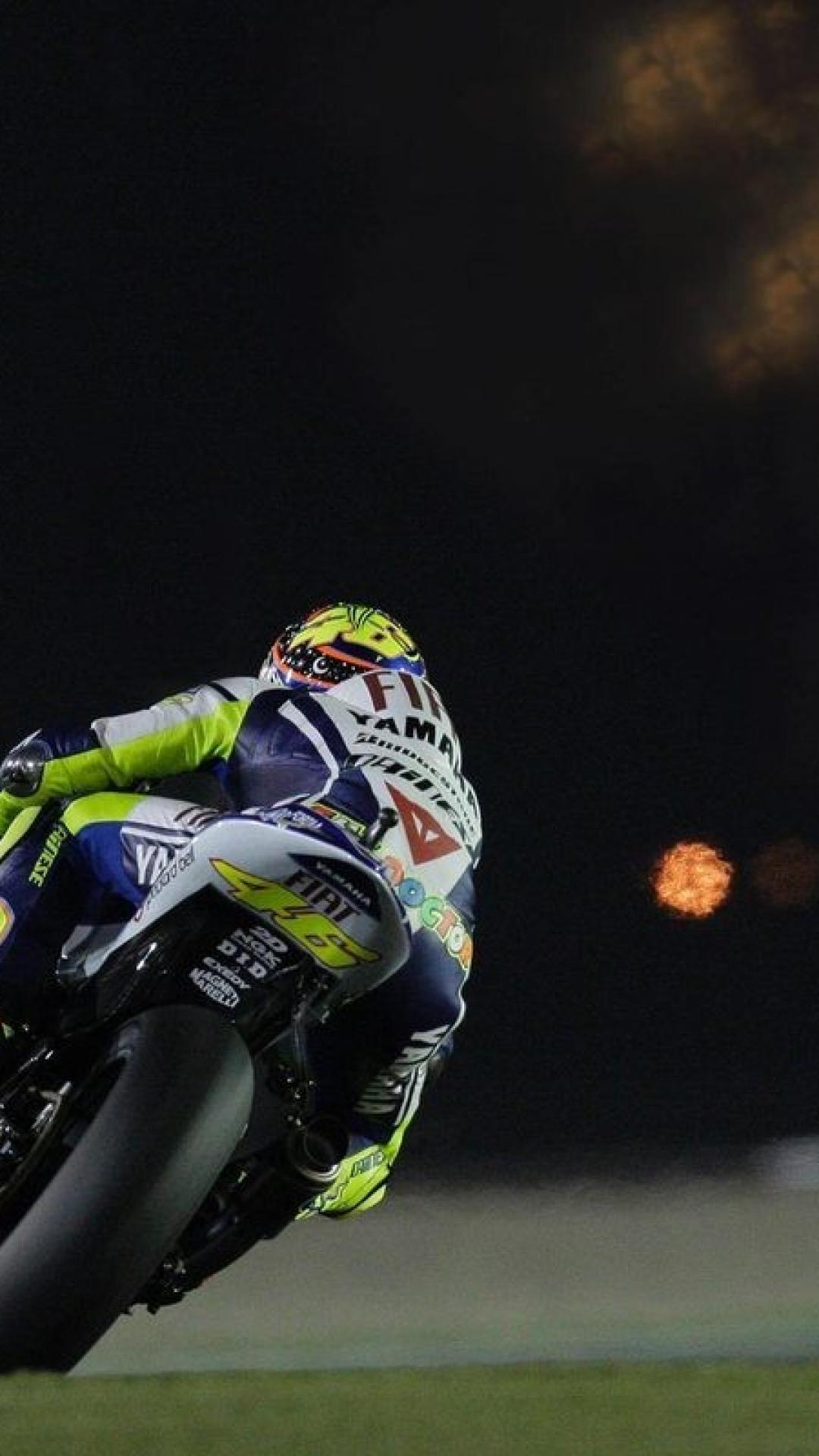 wallpaper motogp keren,motorcycle racer,grand prix motorcycle racing,superbike racing,motorcycle racing,road racing