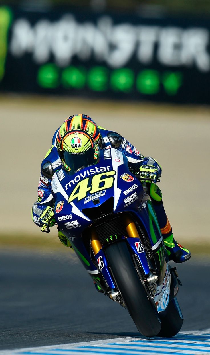 wallpaper motogp bergerak,grand prix motorcycle racing,superbike racing,motorsport,road racing,motorcycle racer