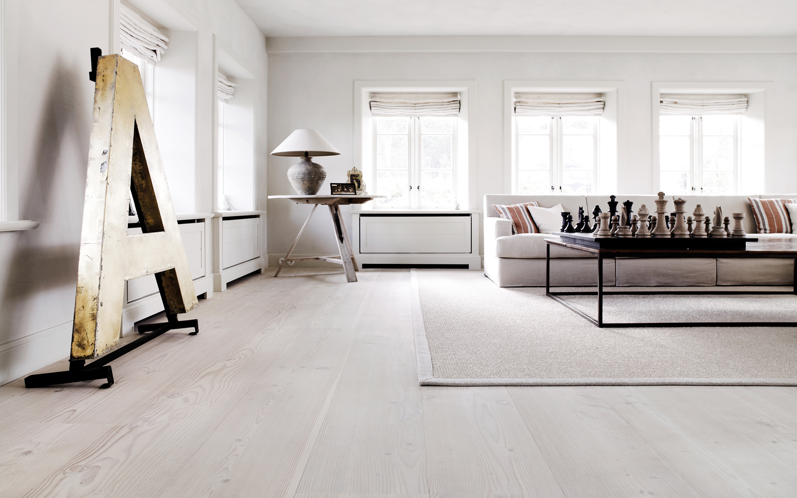 스칸디나비아 스타일 벽지,바닥,타일,하얀,바닥,방
