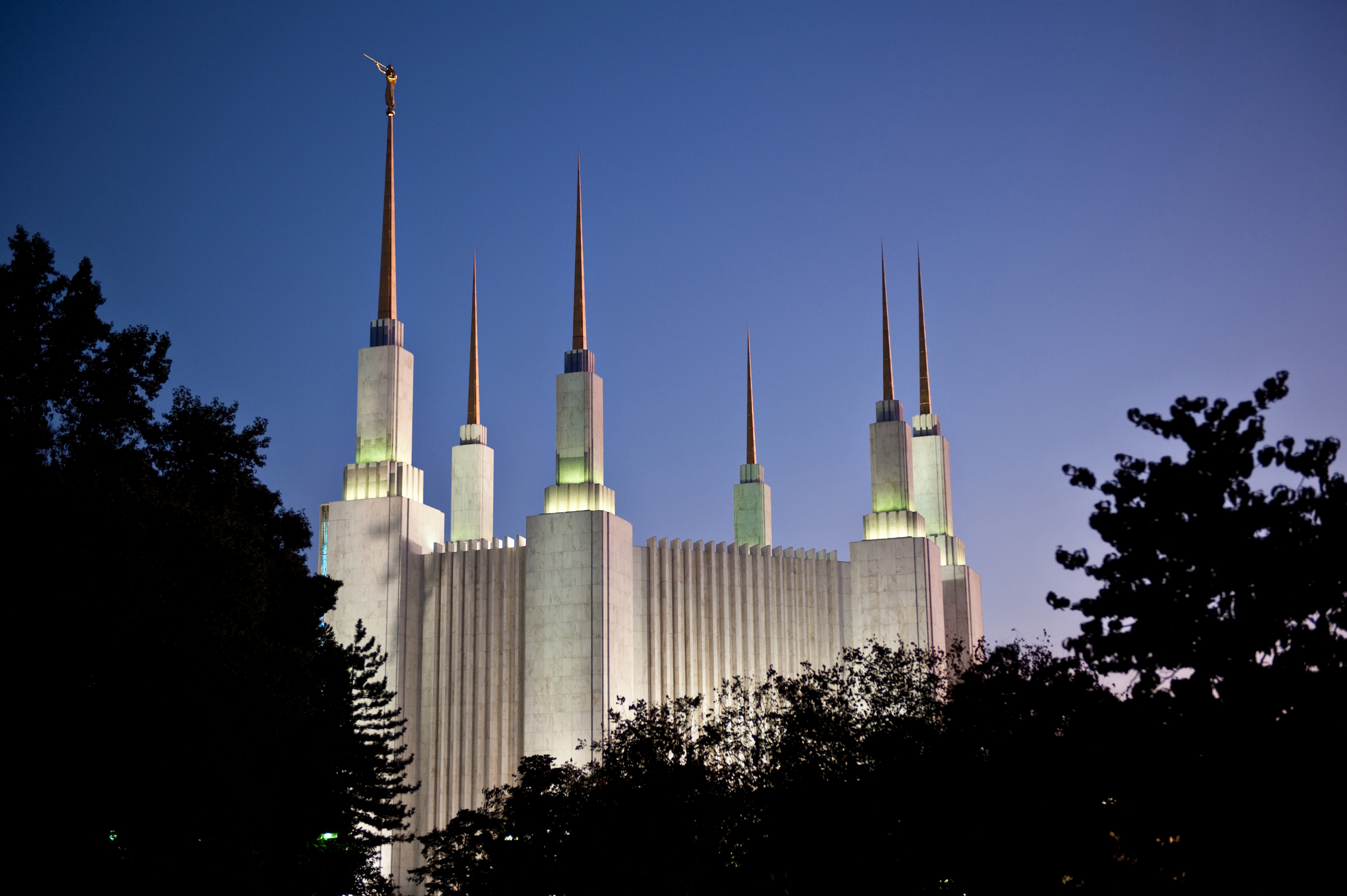 fond d'écran lds temple,architecture,ciel,bâtiment,lieu de culte,flèche