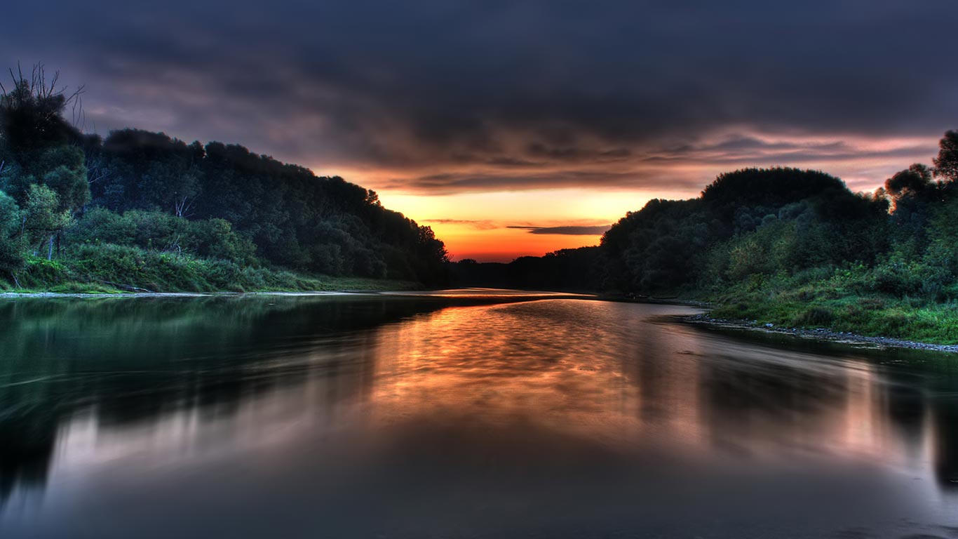 fondos de pantalla hd pc 1366x768,cielo,naturaleza,cuerpo de agua,paisaje natural,reflexión