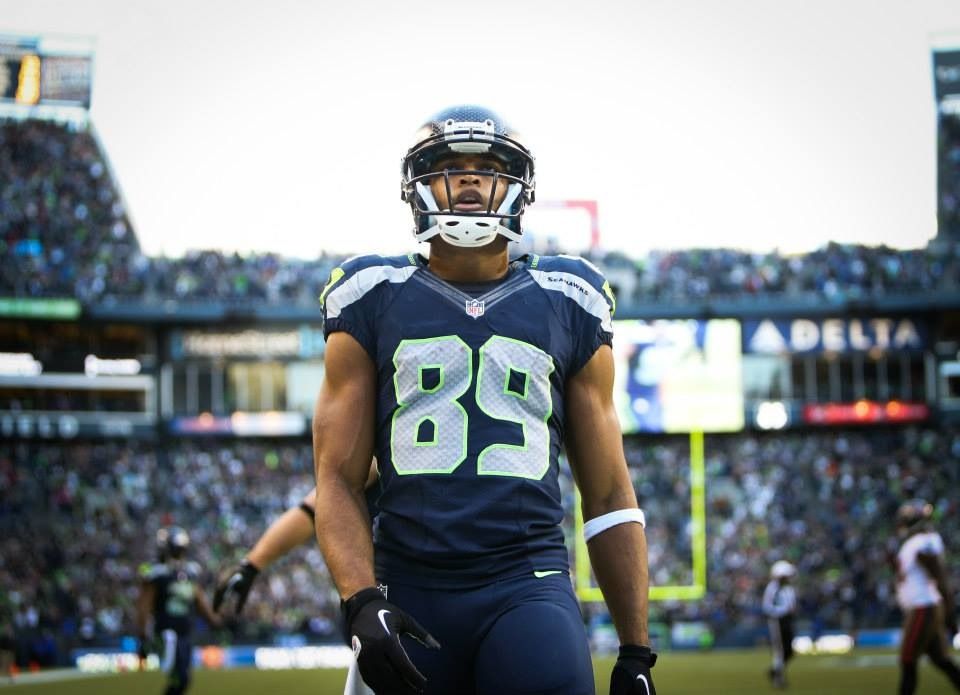 doug baldwin wallpaper,player,sports,helmet,sports gear,team sport