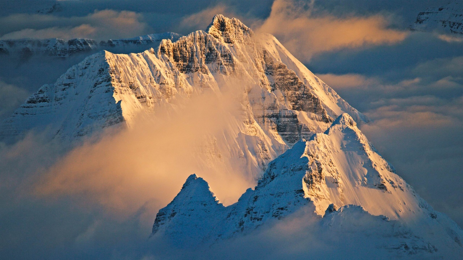 os x lion de montagne fond d'écran,montagne,la nature,ciel,paysage naturel,chaîne de montagnes