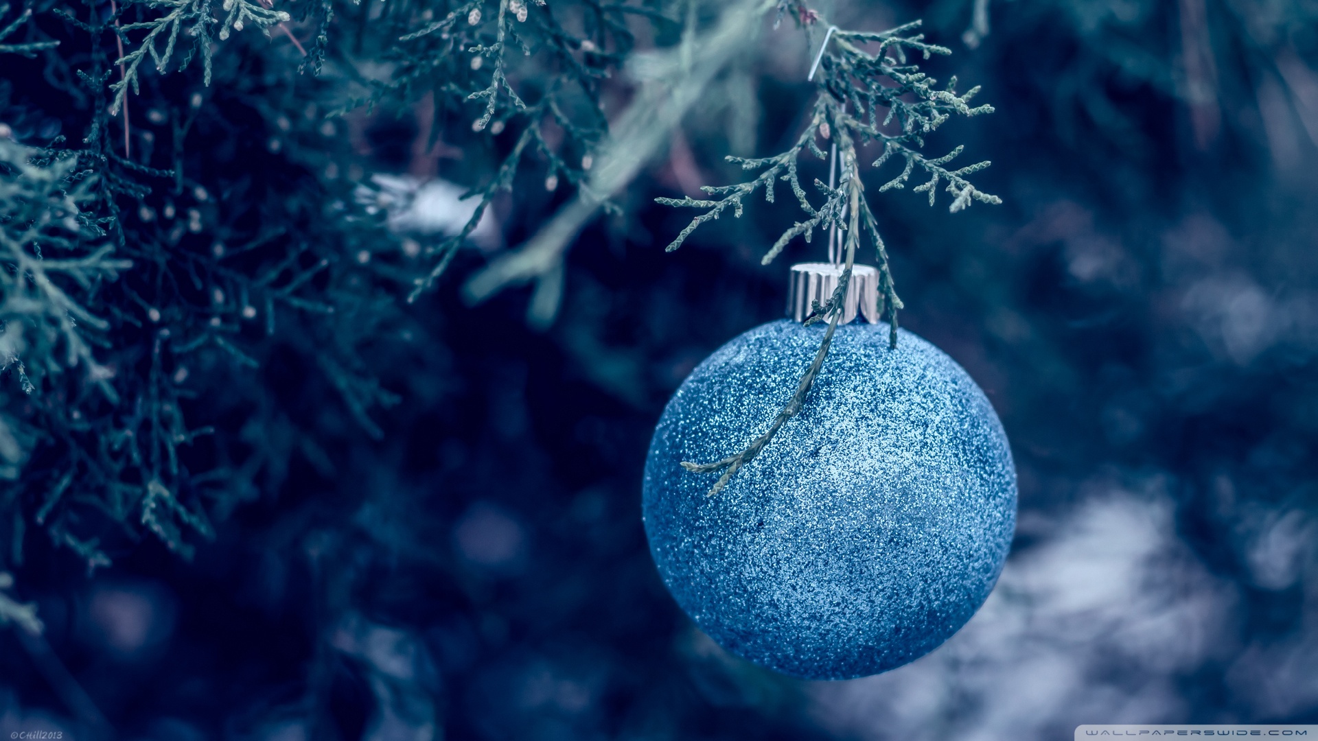 christmas mac wallpaper,christmas ornament,blue,christmas,christmas decoration,tree