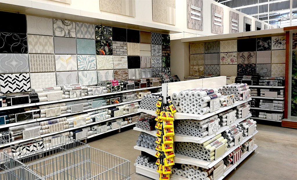 entrepôt de constructeurs de papier peint,produit,étagère,bâtiment,supermarché,architecture
