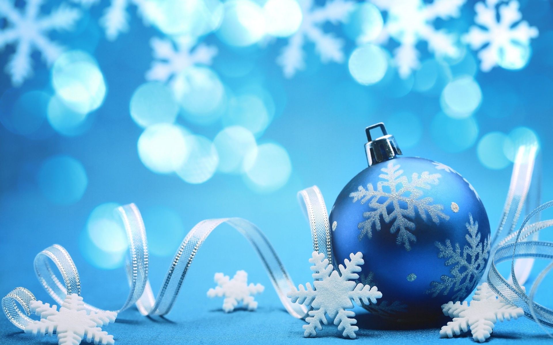 christmas wallpaper hd widescreen,blue,christmas ornament,sky,christmas decoration,snowflake