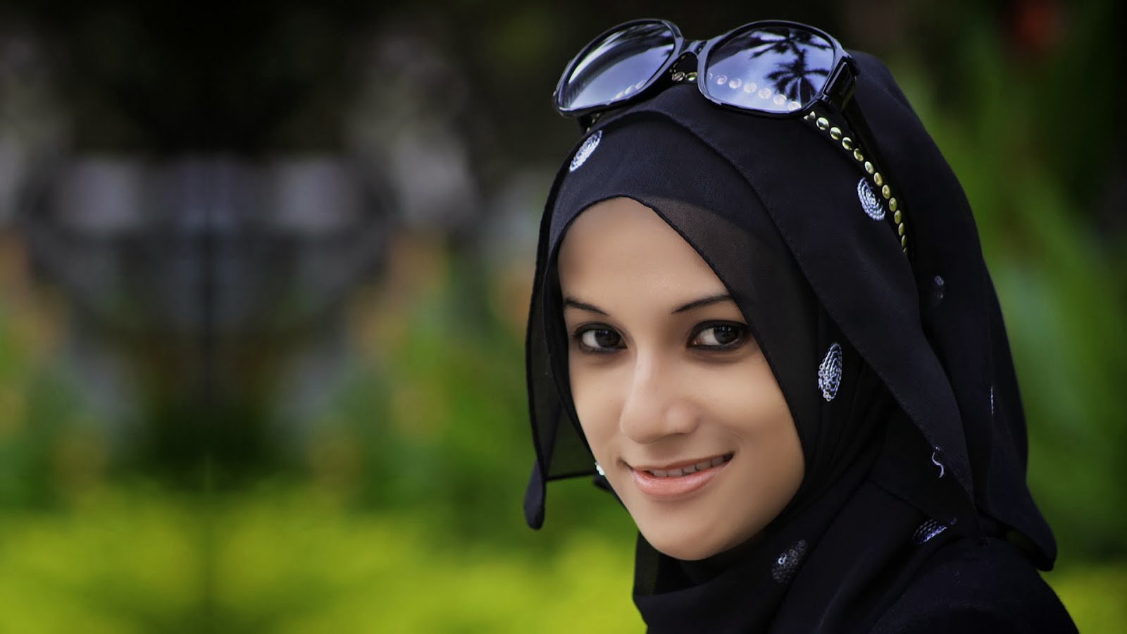 アラビア語の女の子の壁紙,面,アイウェア,美しさ,頭,眼鏡