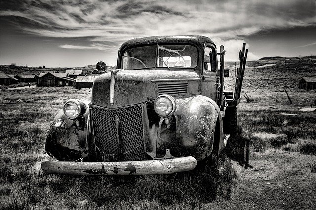 black and white retro wallpaper,motor vehicle,vehicle,classic,car,vintage car