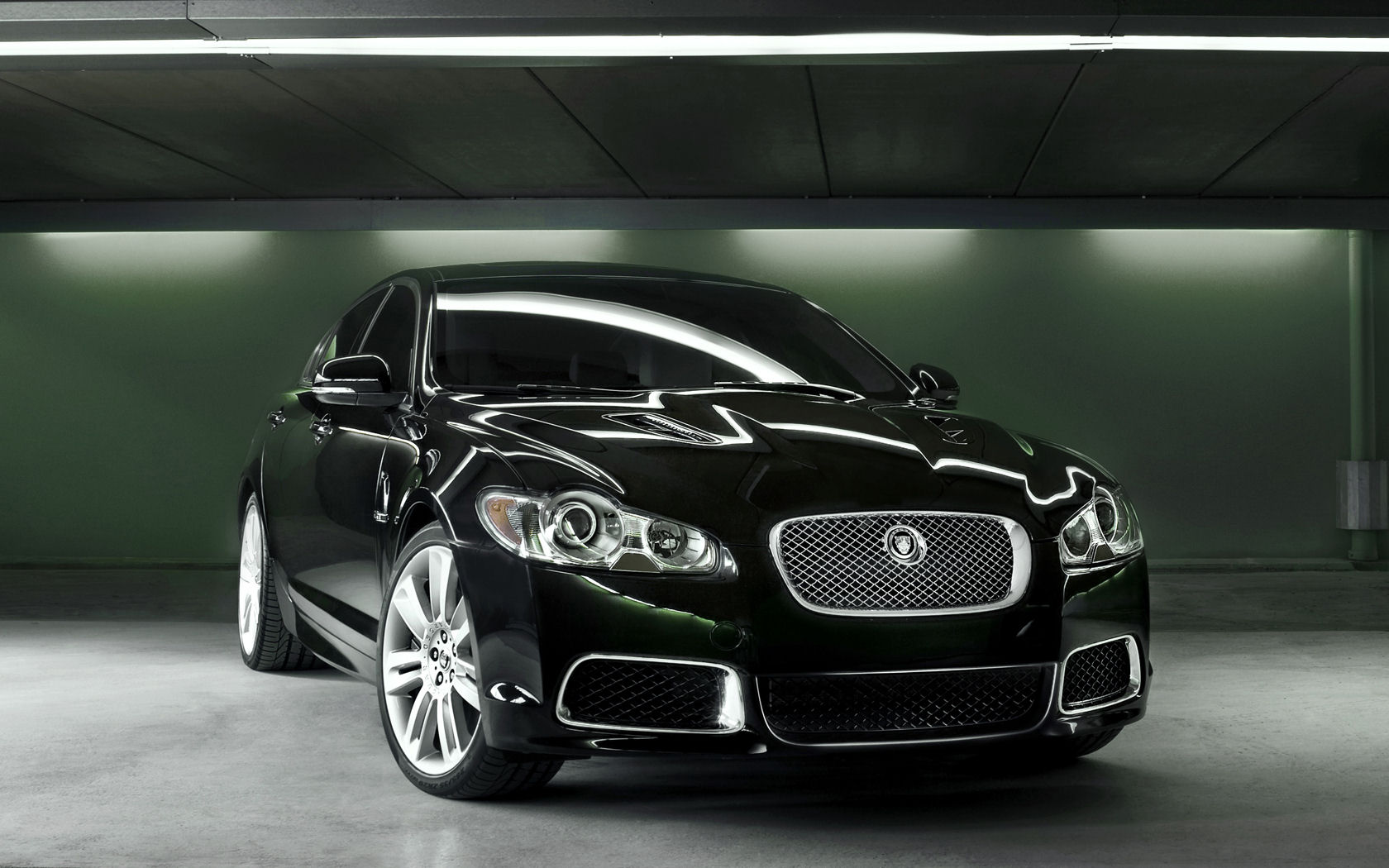 fond d'écran jaguar xf,véhicule terrestre,véhicule,véhicule de luxe,voiture,voiture de luxe personnelle