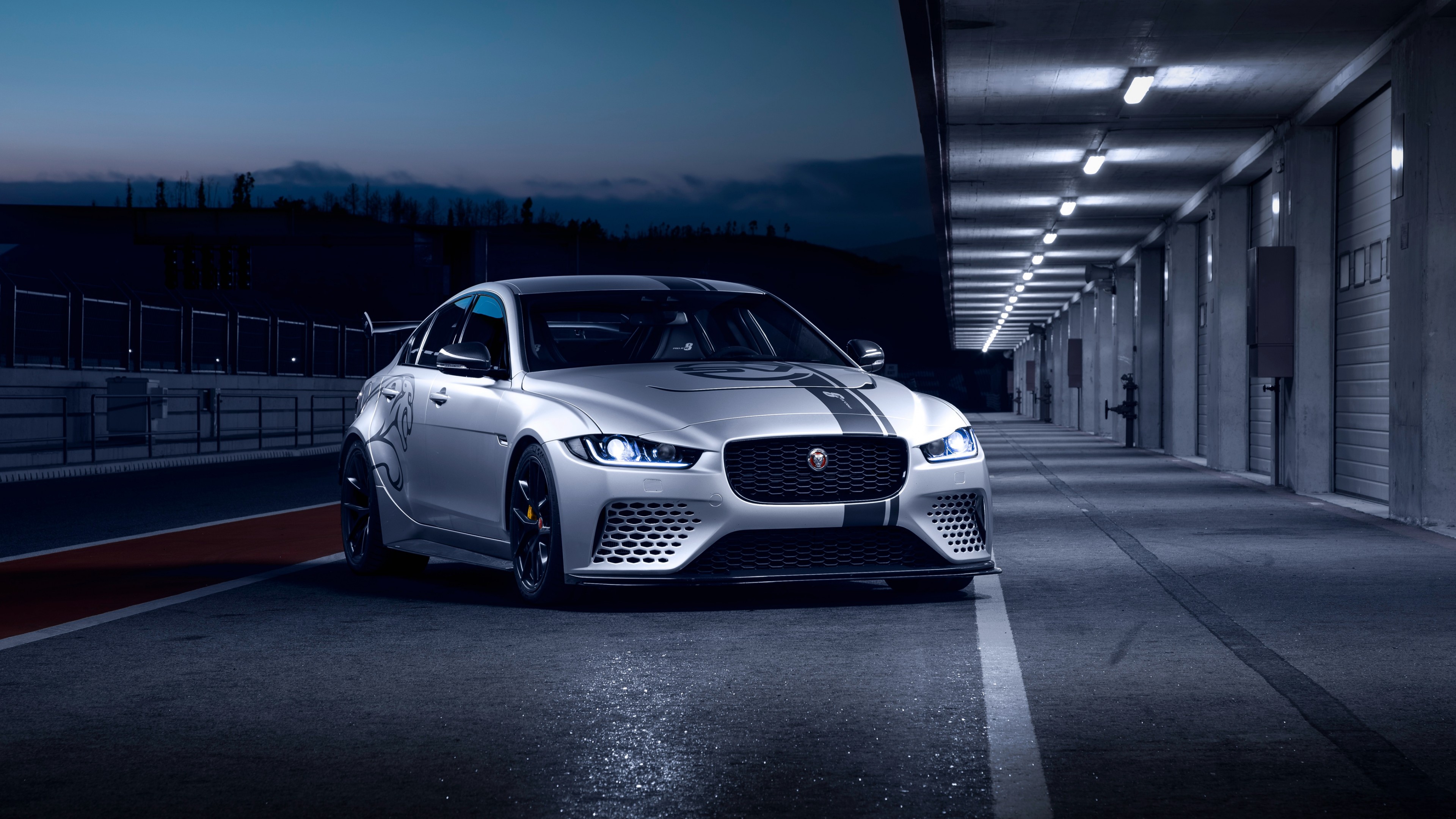 fond d'écran jaguar xe,véhicule terrestre,véhicule,voiture,véhicule de luxe,voiture de performance