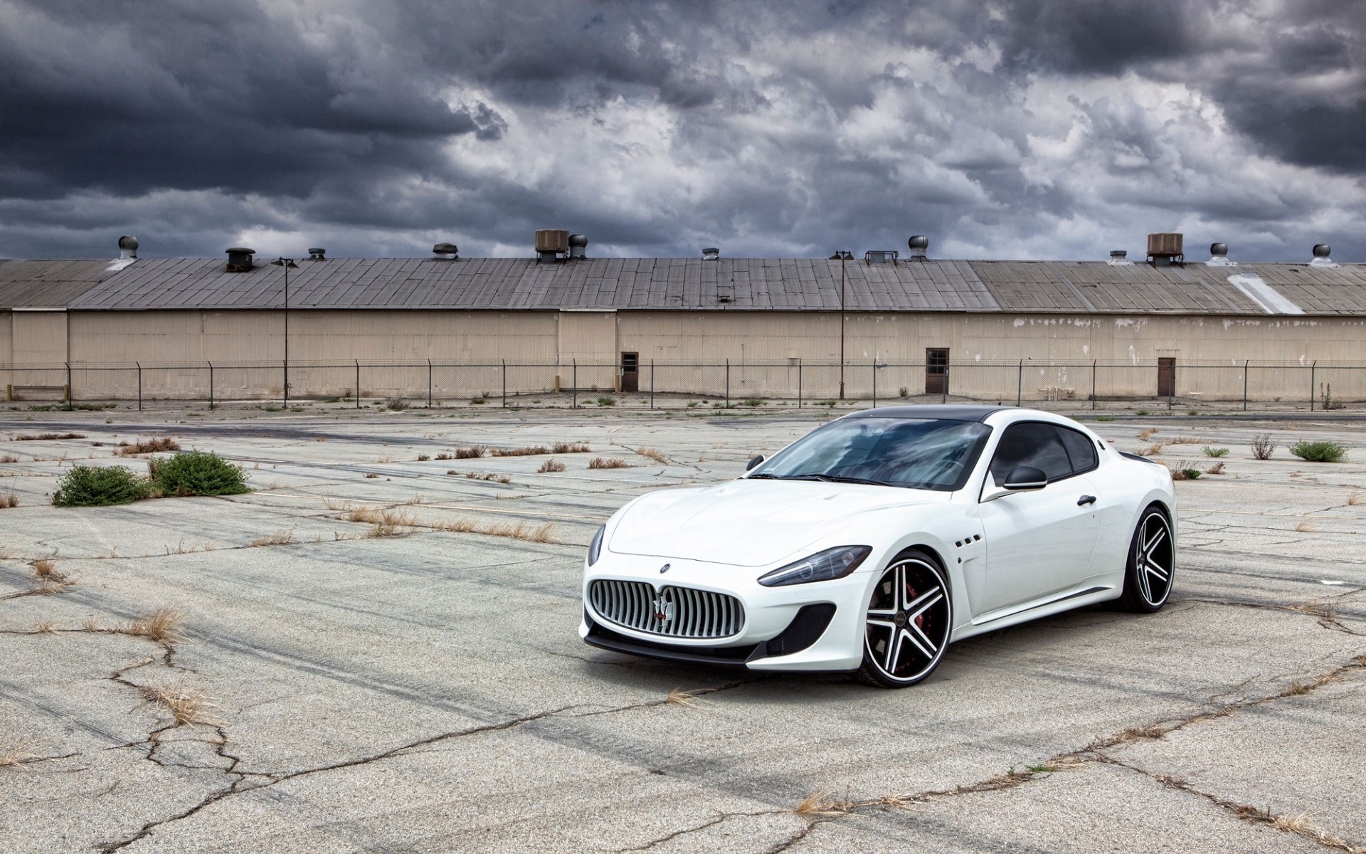 fond d'écran maserati hd,véhicule terrestre,véhicule,voiture,maserati granturismo,voiture de performance