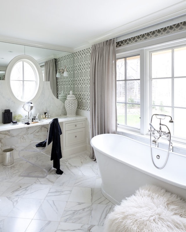 imperial trellis wallpaper,white,bathroom,room,property,interior design