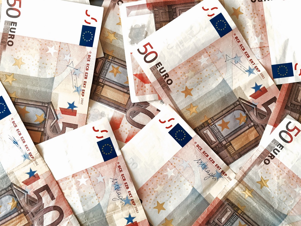 papel tapiz euro,billete de banco,dinero,efectivo,papel,producto de papel