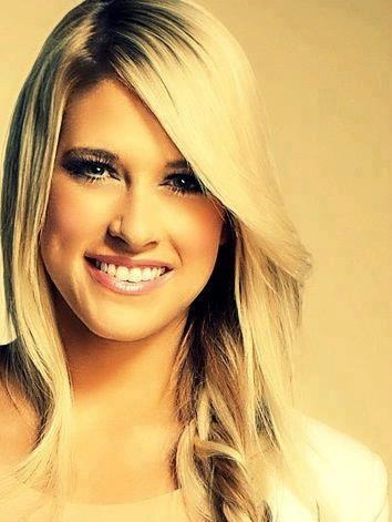 kelly kelly wallpaper,hair,face,eyebrow,blond,hairstyle