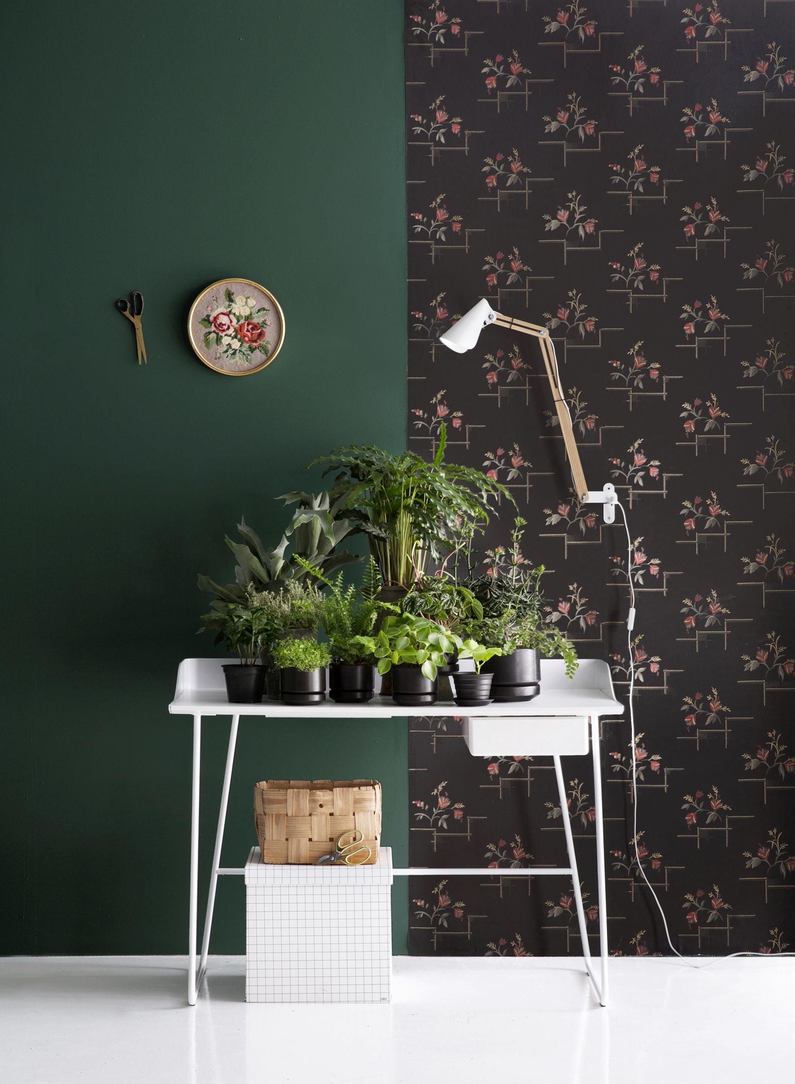 dark green wallpaper for walls,green,furniture,room,wall,table