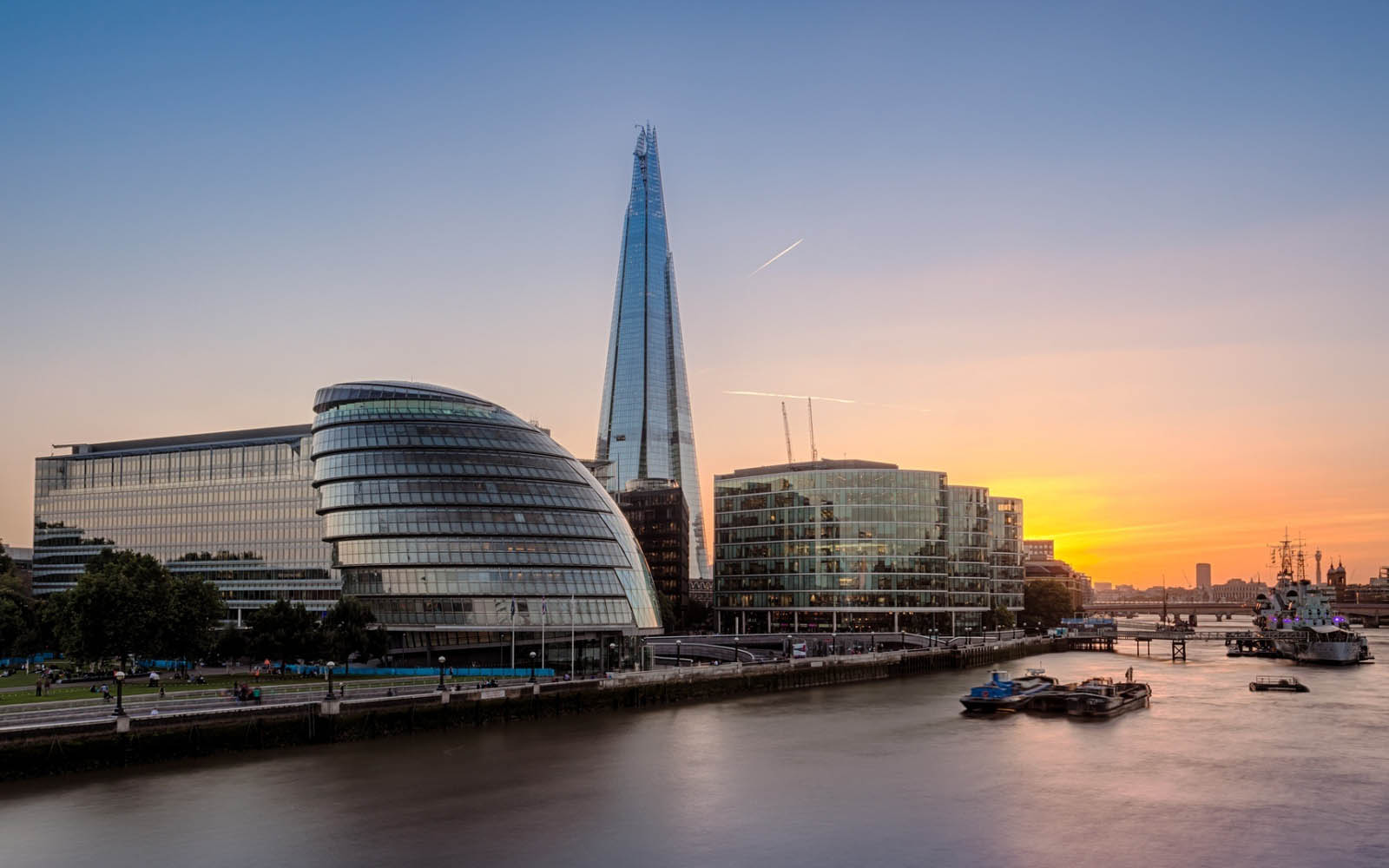 london images wallpaper,metropolitan area,landmark,skyscraper,sky,city