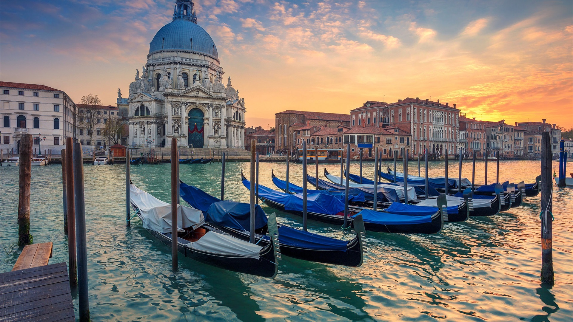 fond d'écran venecia,gondole,transport par eau,voie navigable,bateau,ciel