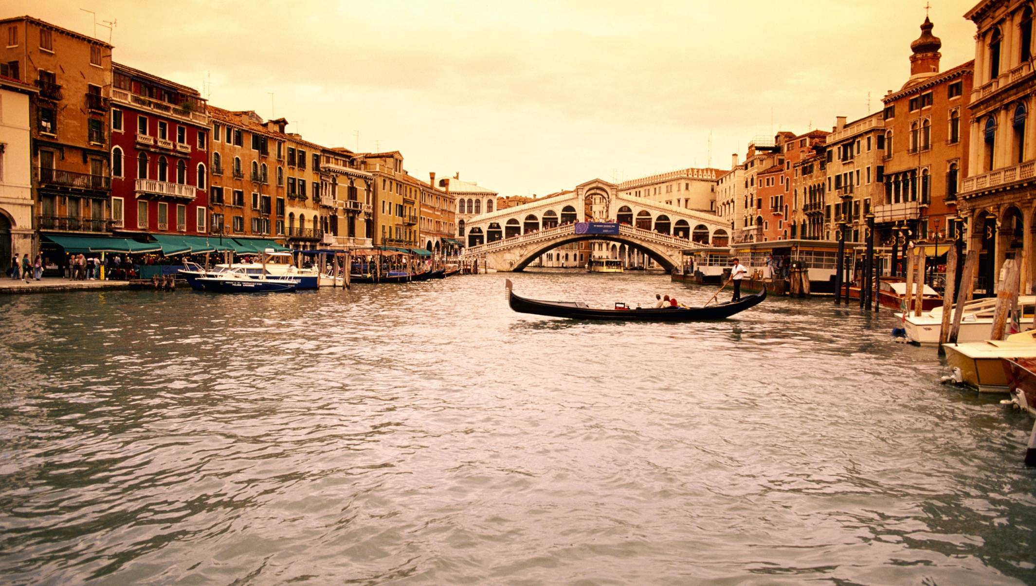 venezia wallpaper,water transportation,waterway,canal,gondola,boat