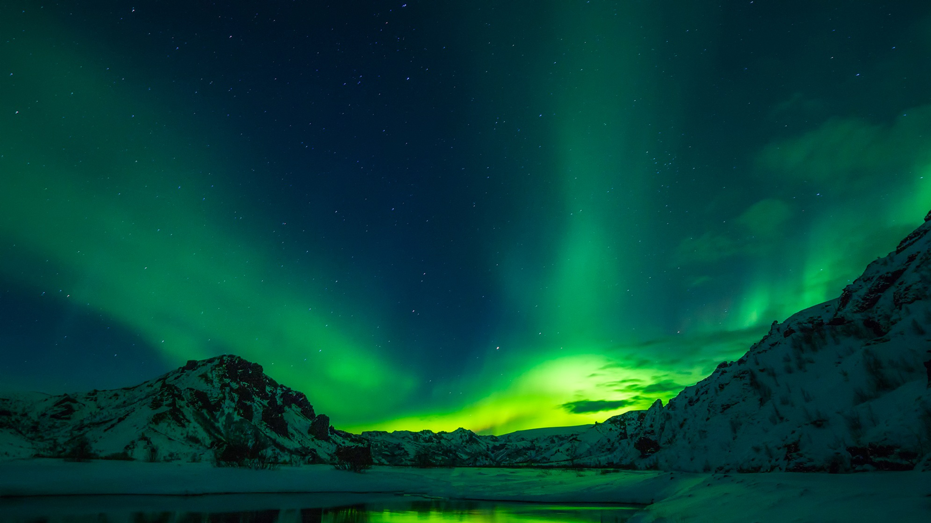 google chromebook wallpaper,sky,aurora,nature,green,natural landscape