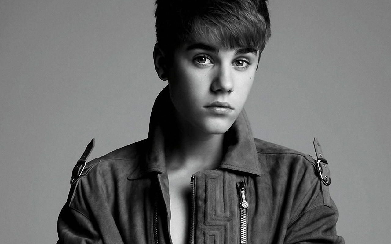 justin hd wallpaper,hair,face,hairstyle,beauty,black and white