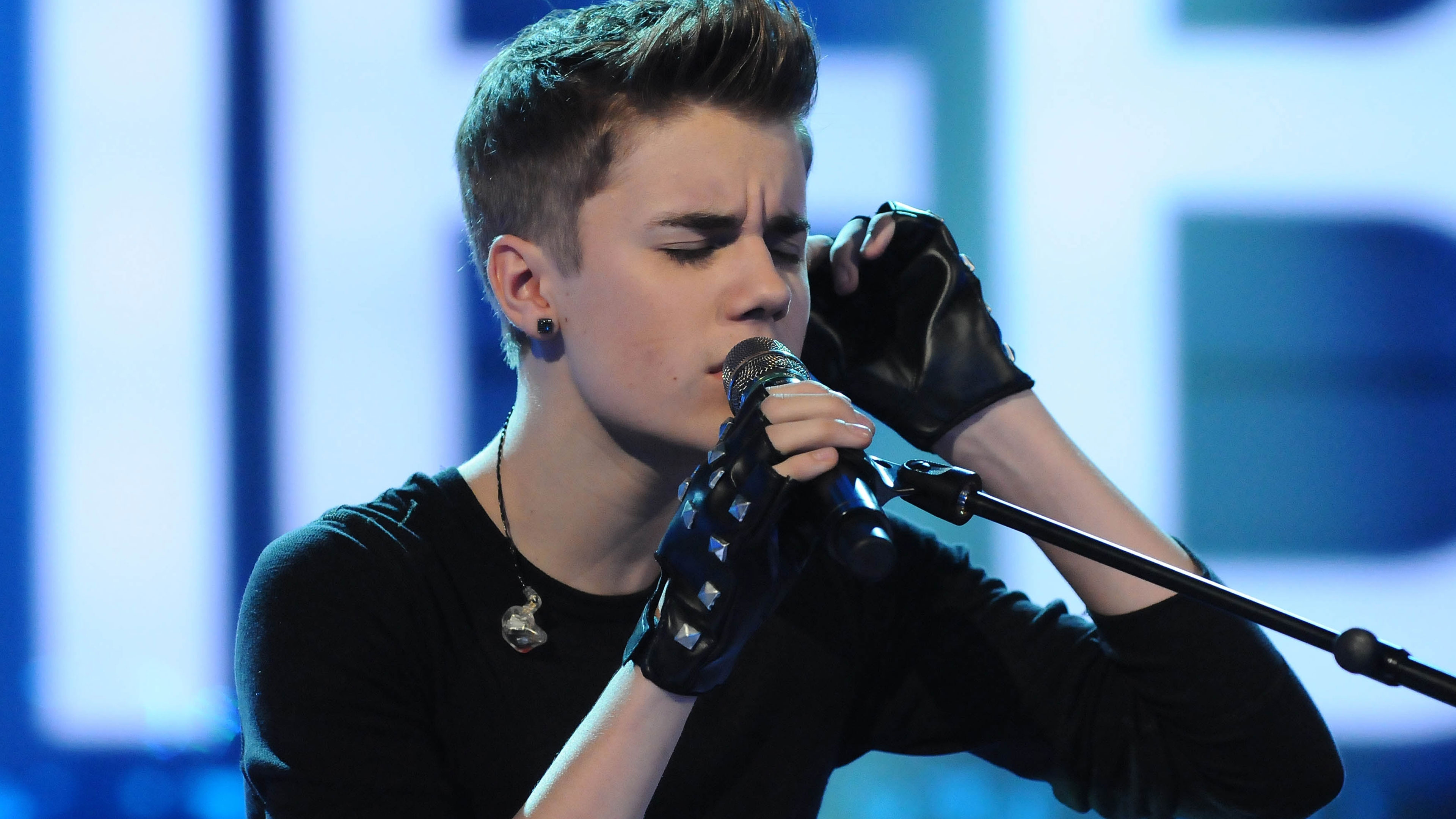 justin bieber fond d'écran en direct,en chantant,chanteur,chanson,performance,la musique