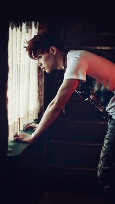 jb got7 wallpaper,arm,shoulder,muscle,leg,hand