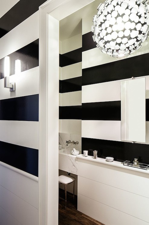 papel pintado a rayas para baños,habitación,diseño de interiores,propiedad,pared,mueble