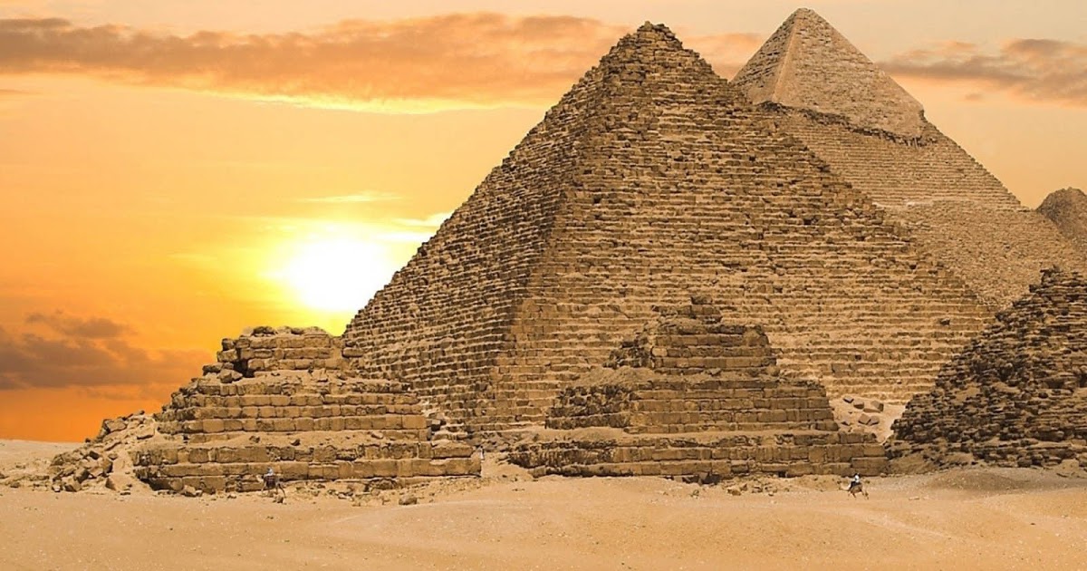 pyramids of giza wallpaper,pyramid,landmark,monument,ancient history,historic site