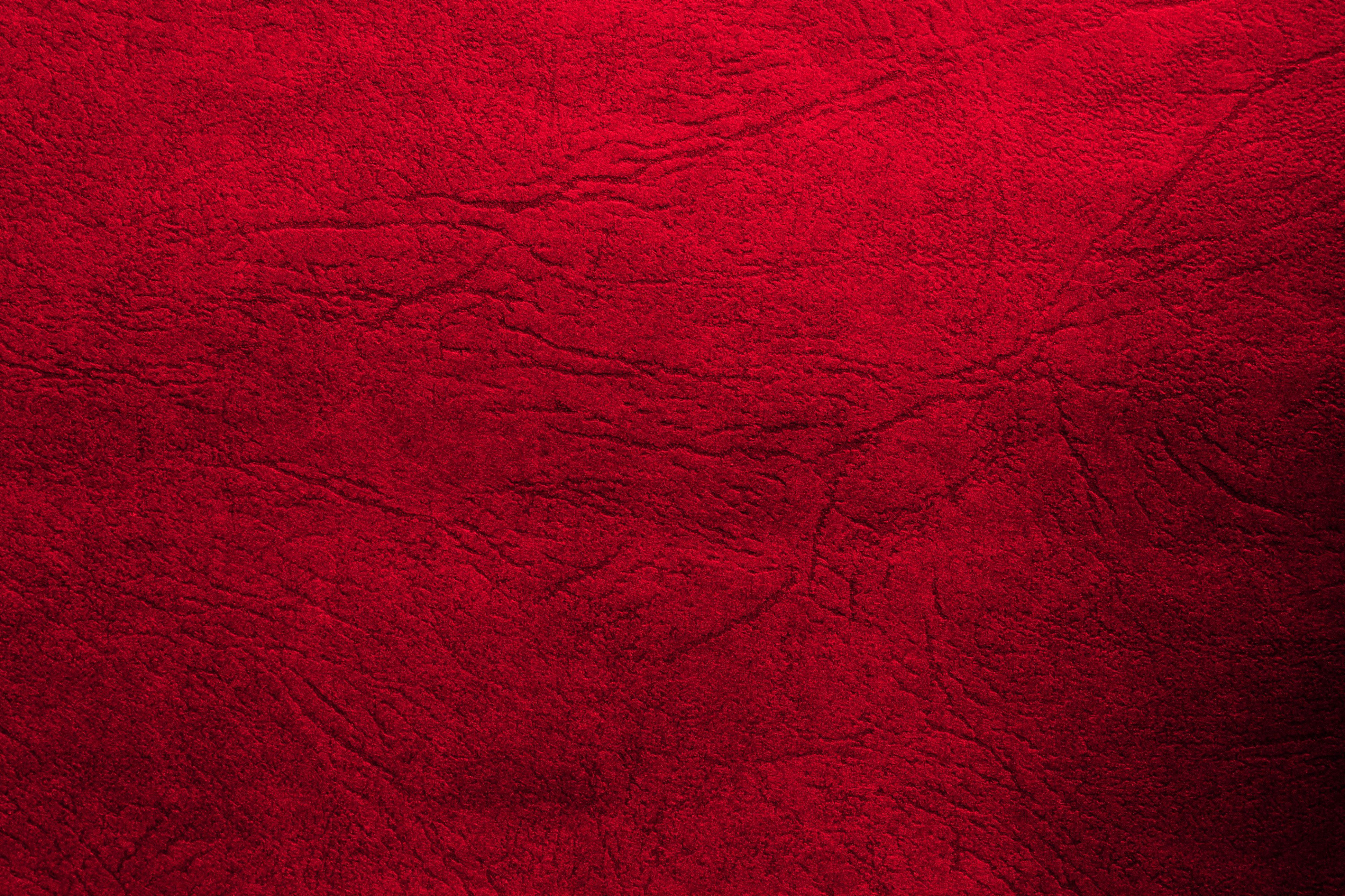 rote strukturierte tapete,rot,textil ,karminrot,muster,samt