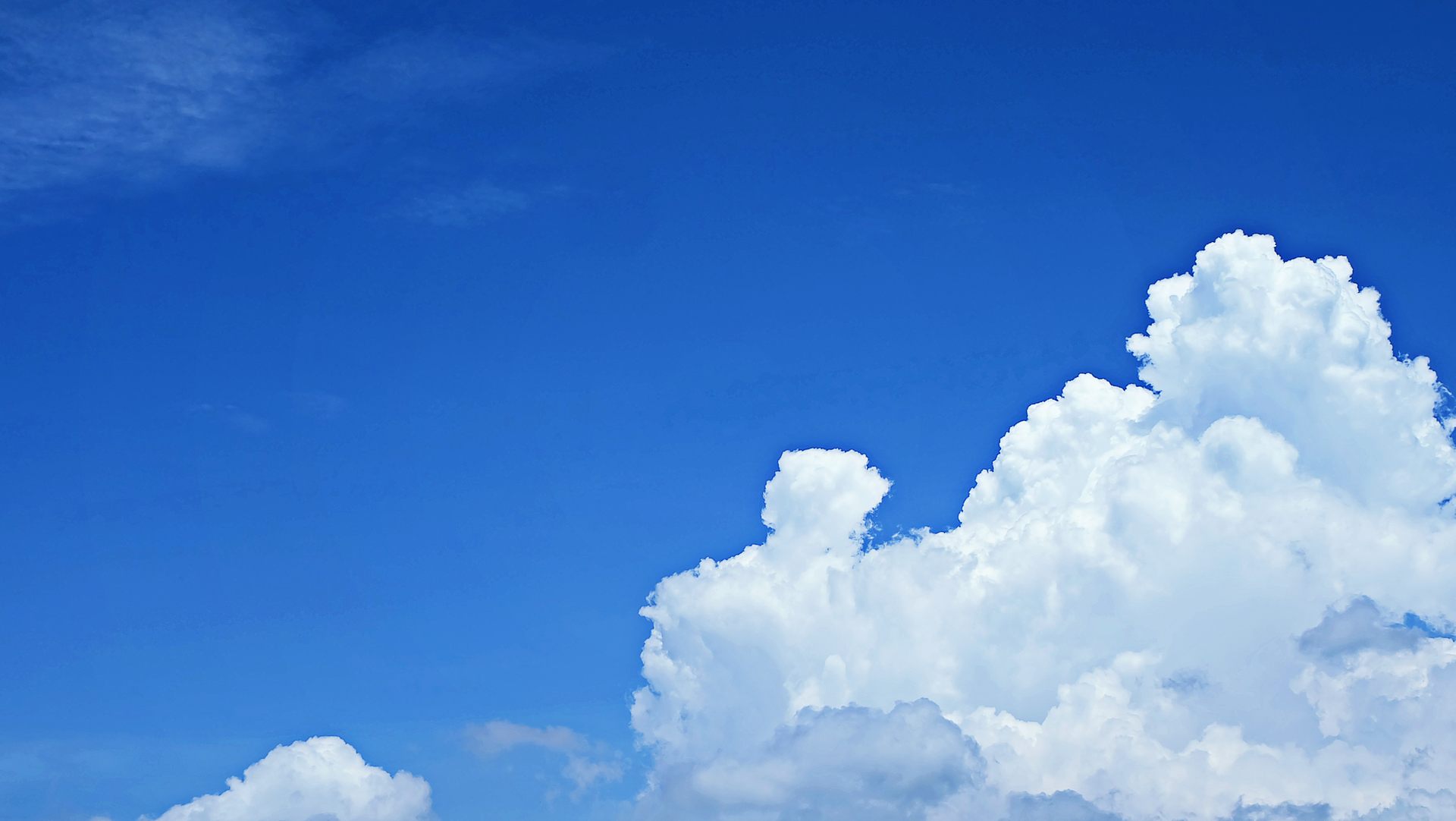 美しい青い壁紙,空,雲,昼間,青い,積雲