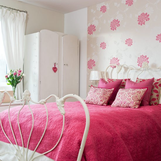 pretty bedroom wallpaper,bedroom,bed,pink,furniture,room (389106