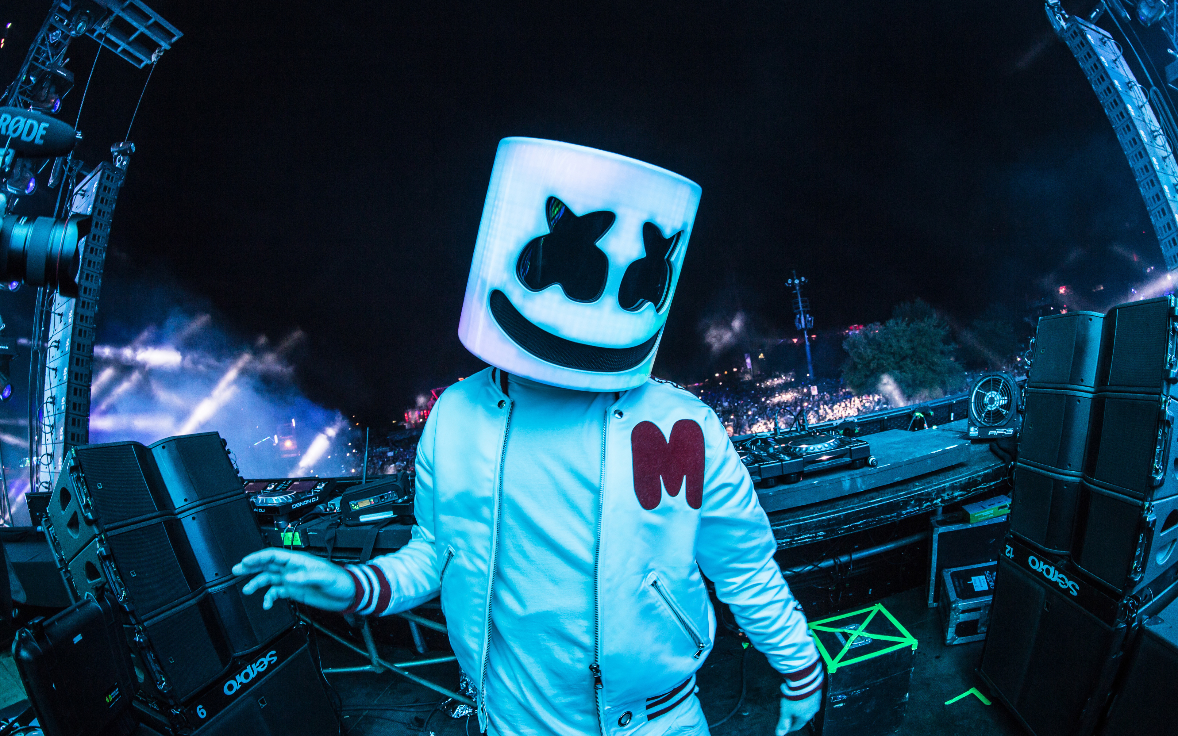 marshmello dj wallpaper hd,blue,electronics,performance,photography,stage