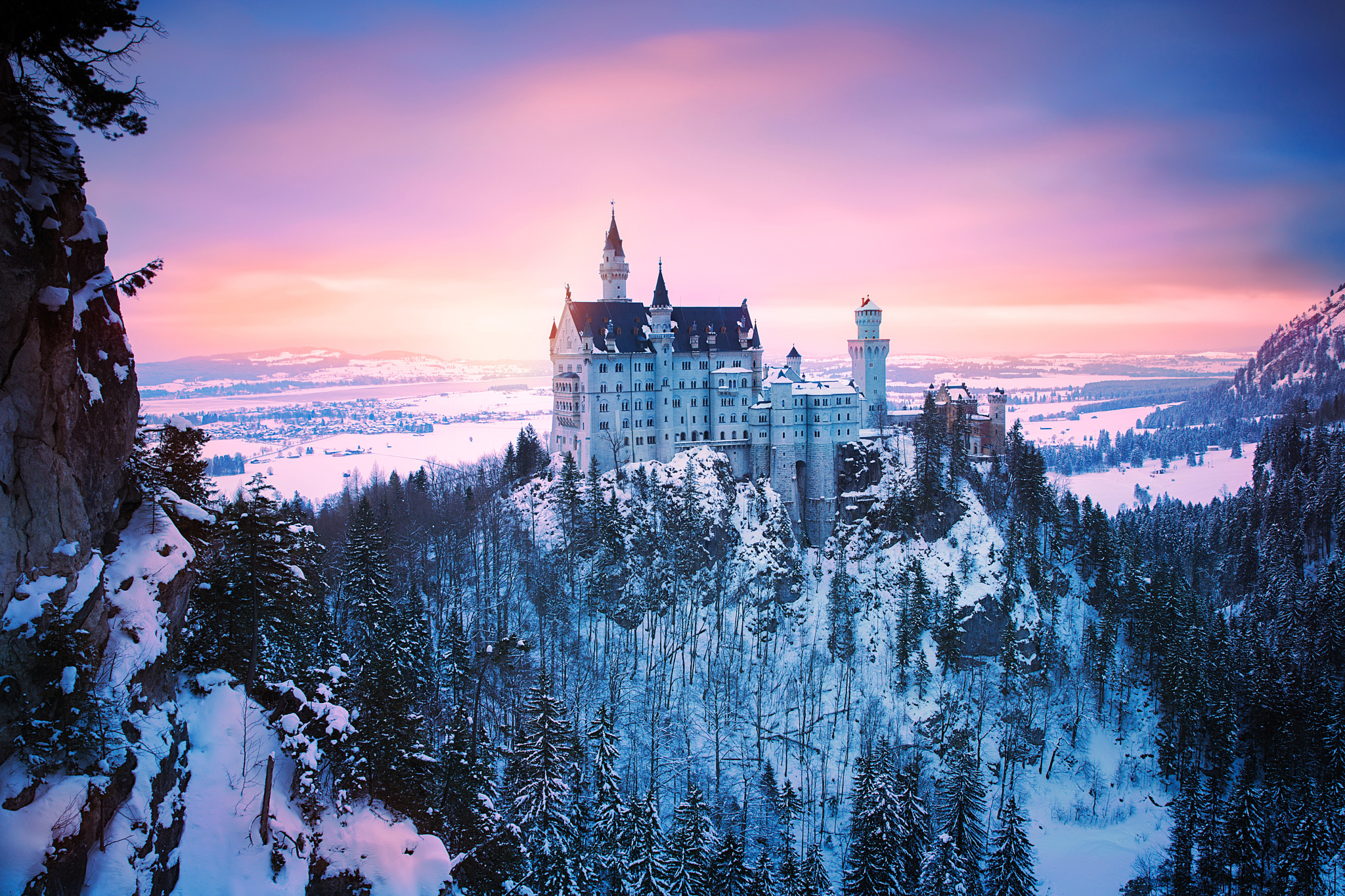 neuschwanstein burg tapete,himmel,natur,natürliche landschaft,winter,schloss