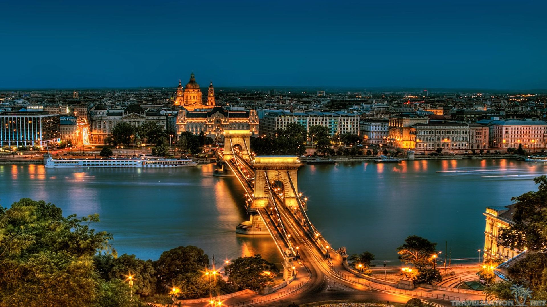 fond d'écran de budapest,paysage urbain,ville,ciel,nuit,zone métropolitaine