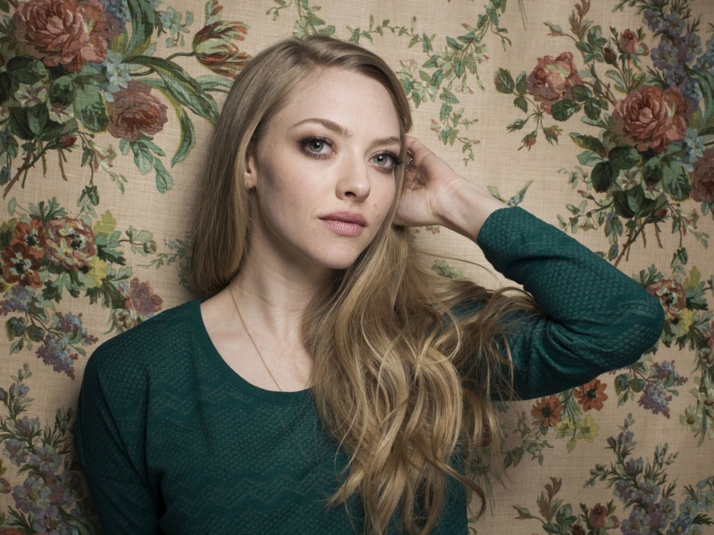 アマンダ サイフリッドの壁紙 ヘア 面 ブロンド 髪型 美しさ Wallpaperuse