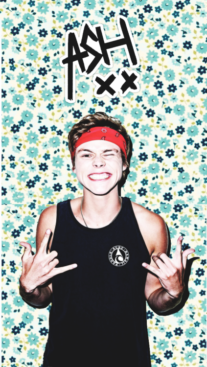 5sos iphone wallpaper,t shirt,cool,illustration,photography,smile