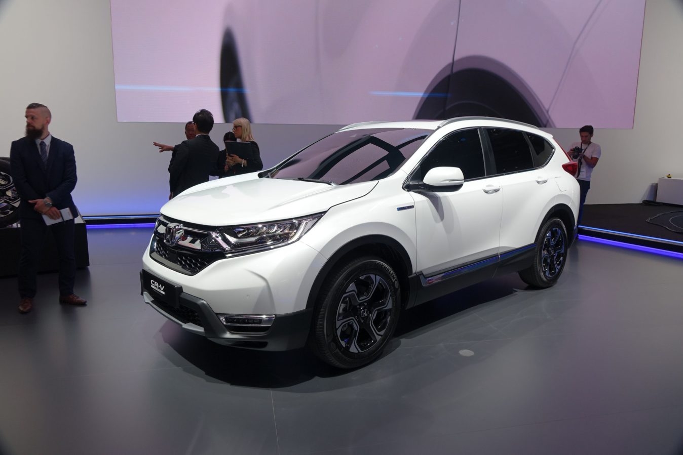 honda cr v wallpaper,land vehicle,vehicle,car,auto show,motor vehicle