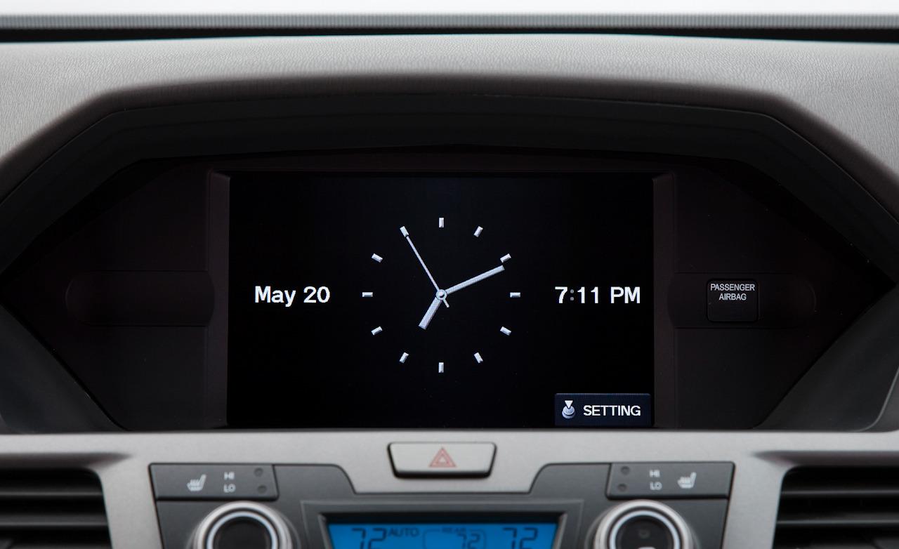 honda clock wallpaper,land vehicle,vehicle,car,luxury vehicle,mid size car