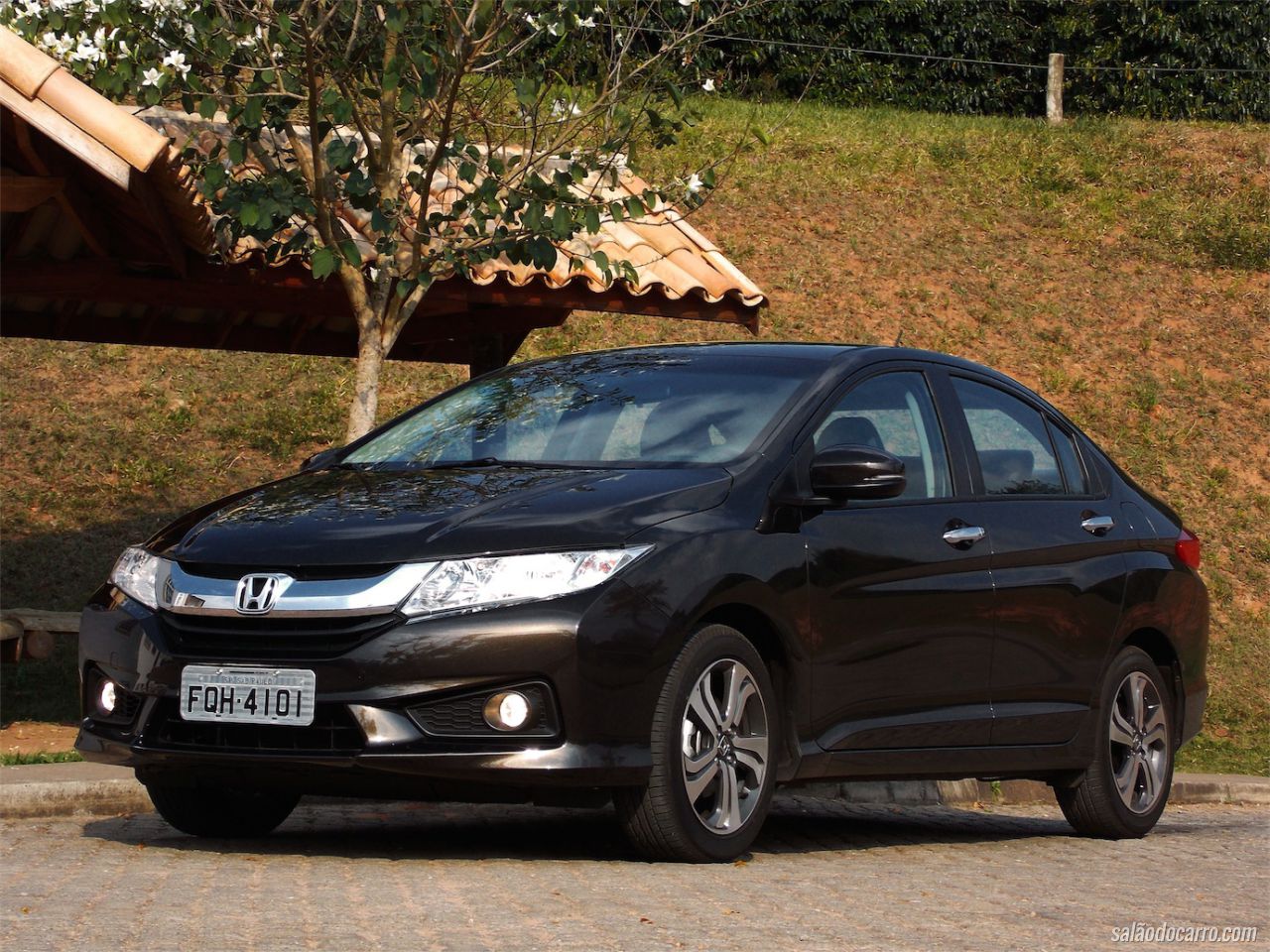 honda city wallpaper,land vehicle,vehicle,car,honda,hatchback